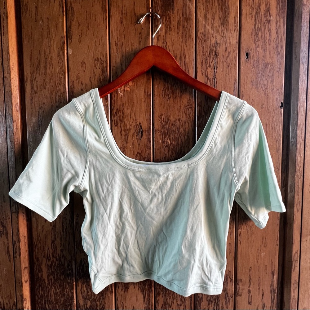 Lululemon Ribbed Held Tight Short Sleeve Shirt